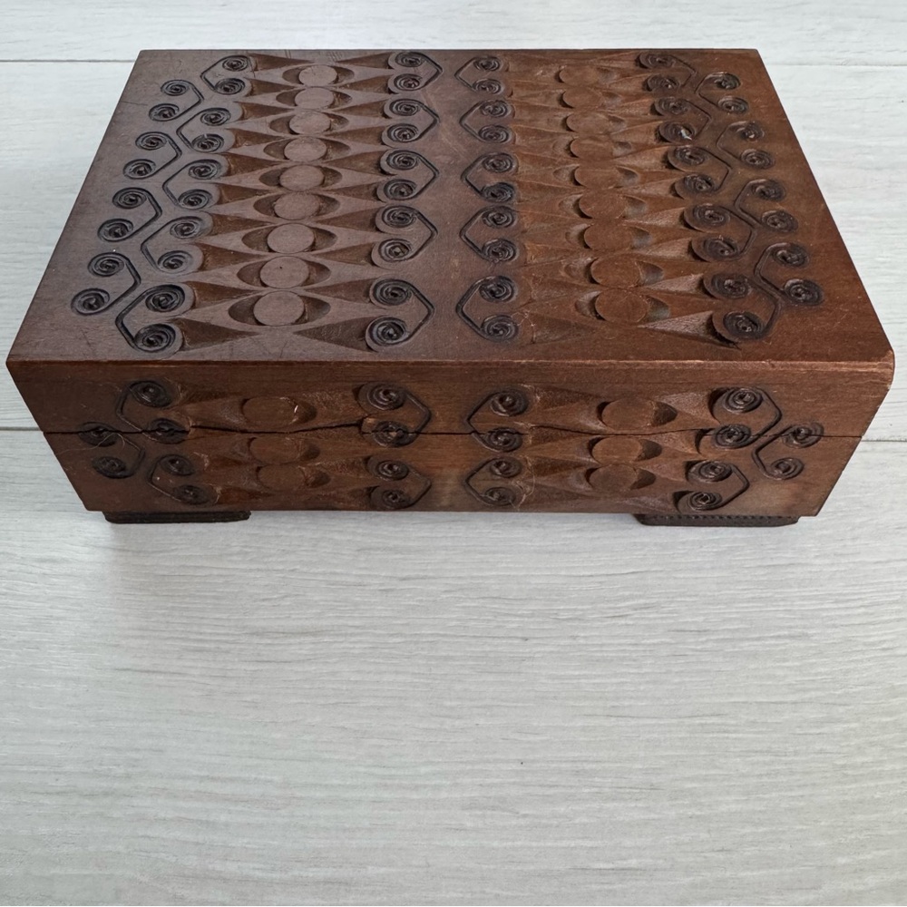 Vintage Wooden Trinket Jewelry Box